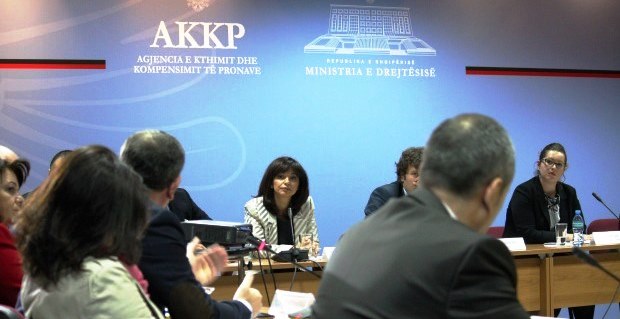 Ish-pronaret, publikohet formulari per te perfituar pagese te pershpejtuar